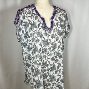 Skies are Blue Stitch Fix Blue Floral Print Women's Top - Size L